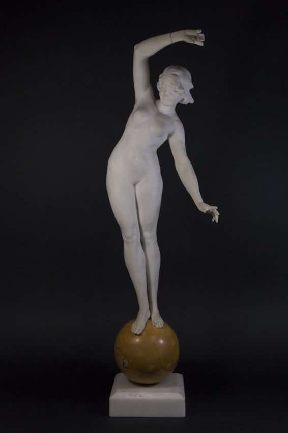 An Art Deco Carved Marble Figure of a Nude Dancer by 19th/20th Century Italian