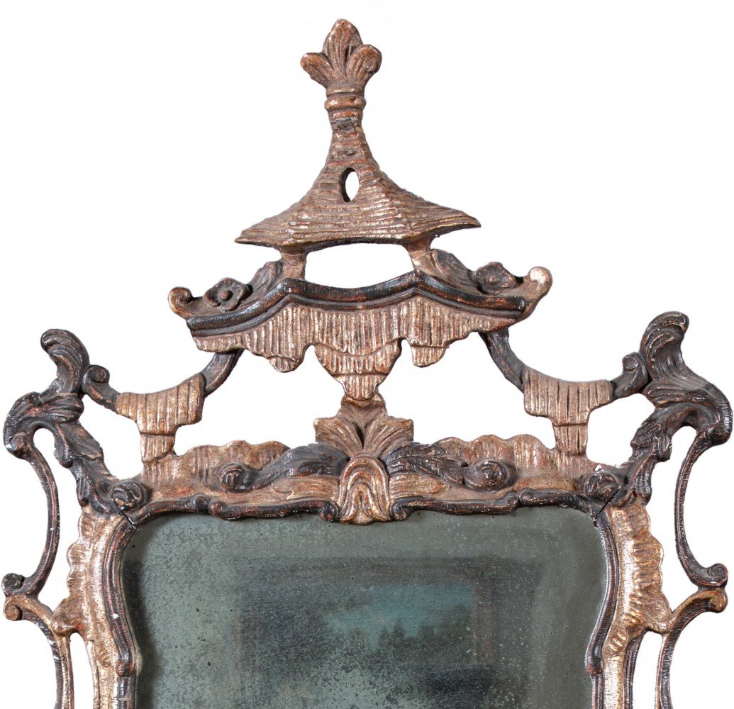 19th Century Carved Continental Chinoise Gilt Mirror