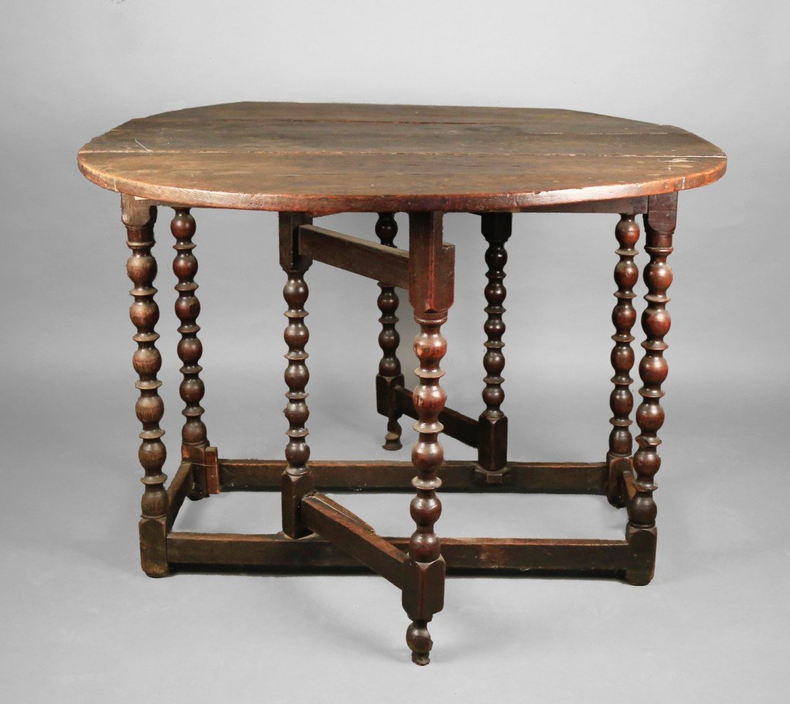 English William and Mary Oak Gateleg Table, 17th/18thc.