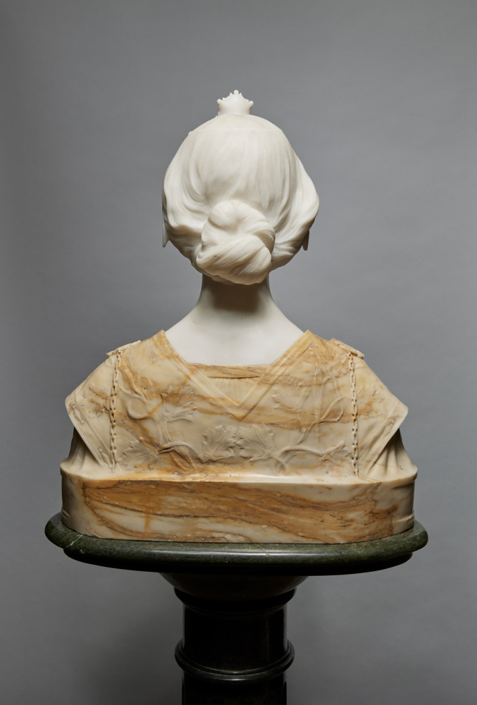 Bust of a Medieval Beauty by 19th/20th Century Italian