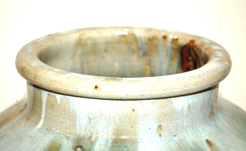 A Japanese Shigaraki Ware Urn